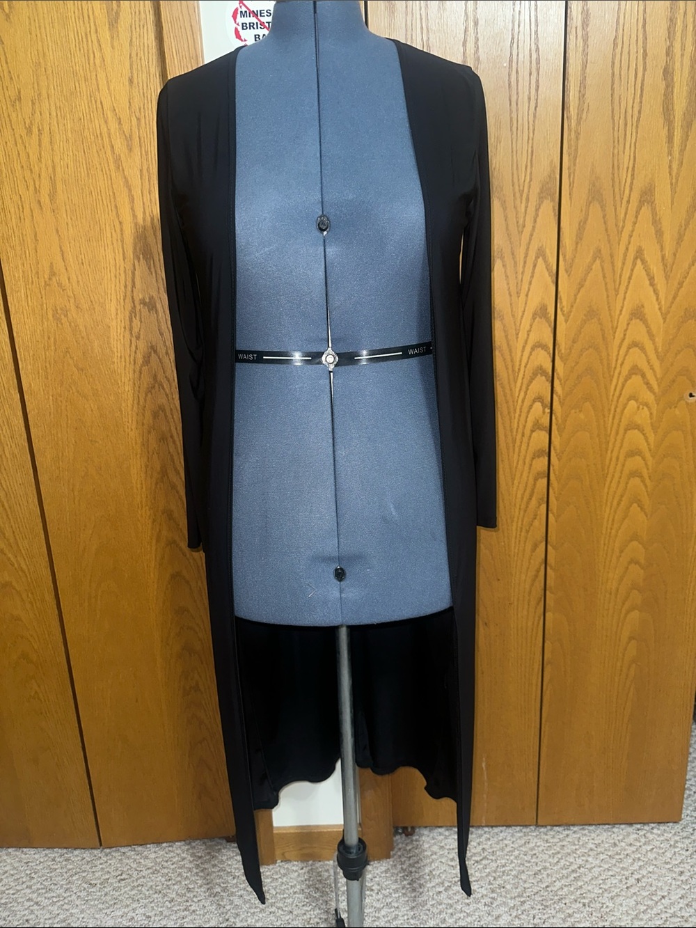 **LIKE NEW** MISSGUIDED LONG BLACK CARDIGAN
